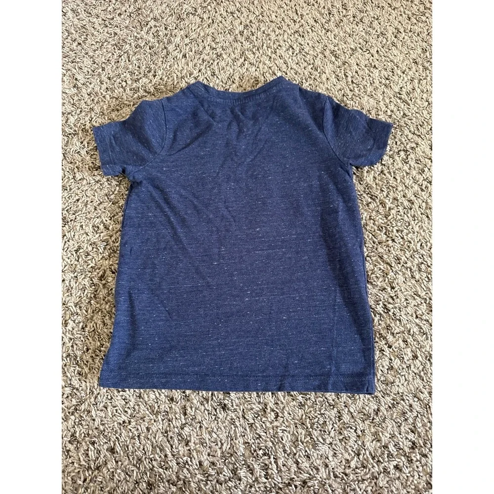 Old Navy Boys Blue V-Neck Short Sleeve‎ Tee Size XS (5)